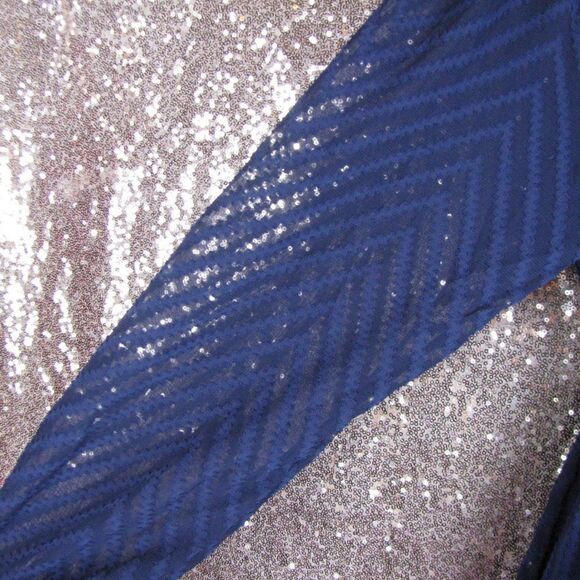 NWt BloomChic navy geometric belted dress 12/L - Picture 11 of 13